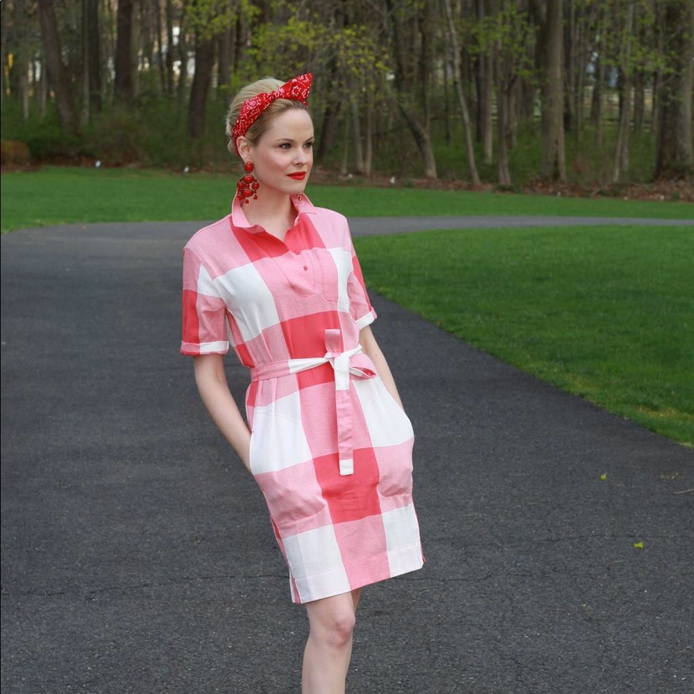 Gap white and checkered dress